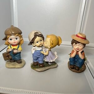 Tender Times Vintage Figurines 3 Piece Set Multicolor Ceramic Nic-Nac